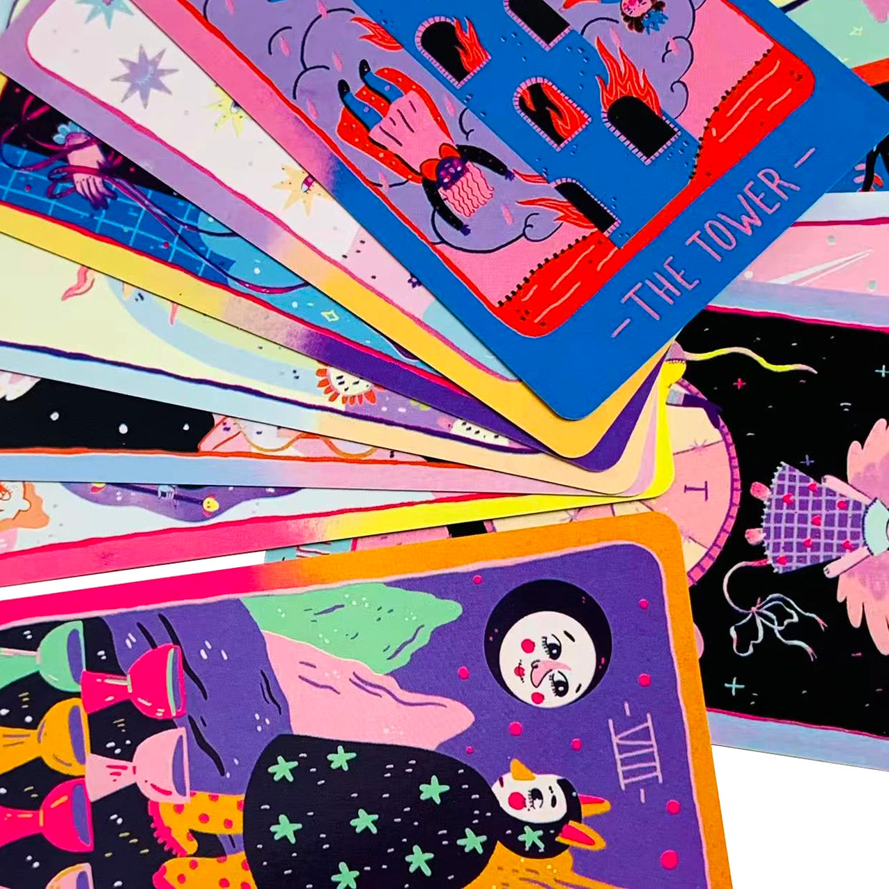 NEW Tarot Cards 78 Pcs Cards Imbued With The Soothing Tones Of A Pink and Sky-Blue Color Palette Game Cards Family Gathering Gam